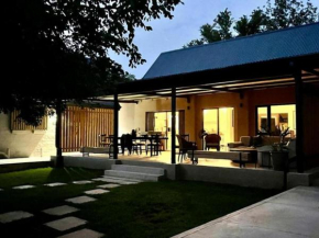 Rock Fig Villa